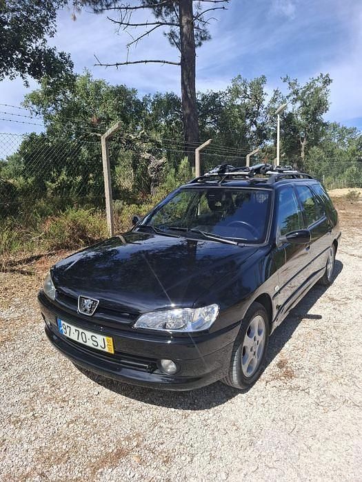 Usado 2001 Peugeot 306 Sedan | € 2.000 - Imagem 1/4