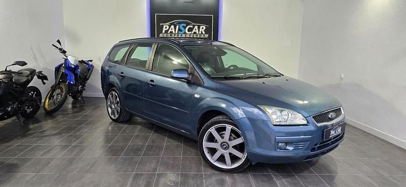 Usado Ford Focus 109 HP (80 kW) 2005 Azul Carrinha