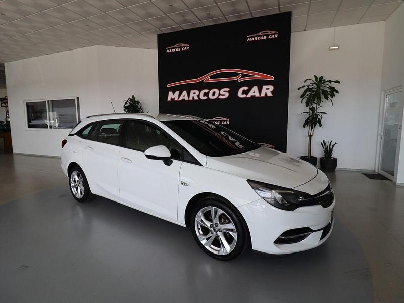 Usado Opel Astra Sport 122 HP (89 kW) 2020 Branco Carrinha