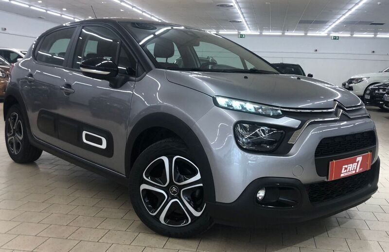 Cinza Usado 2022 Citroën C3 PureTech Citadino | € 13.500 (Bom preço) - Imagem 1/4