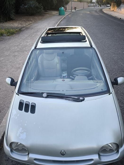 Usado 2001 Renault Twingo Initiale Citadino | € 1.300 - Imagem 1/4