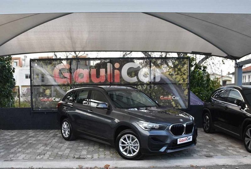 Cinza Usado 2020 BMW X1 SUV | € 24.990 (Preço justo) - Imagem 1/4