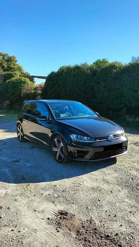 Preto Usado 2014 VW Golf VII R | € 24.750 (Preço justo) - Imagem 1/4