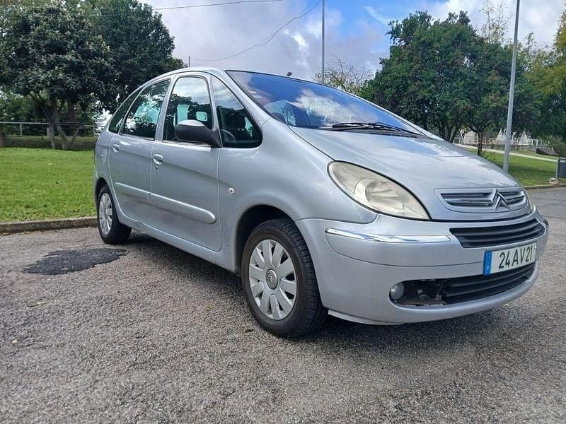 Usado 2005 Citroën Xsara Picasso Monovolume | € 3.100 (Preço justo) - Imagem 1/4