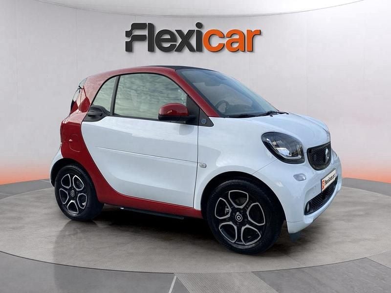 Branco Usado 2020 Smart ForTwo Electric Drive Prime Coupé | € 10.990 (Preço justo) - Imagem 1/4