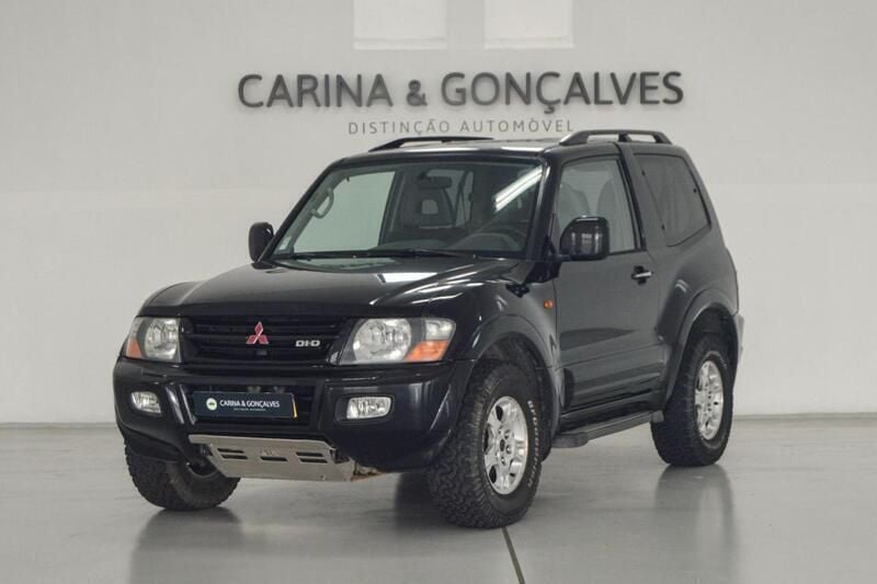 Preto Usado 2000 Mitsubishi Pajero SUV | € 15.500 (Preço justo) - Imagem 1/4