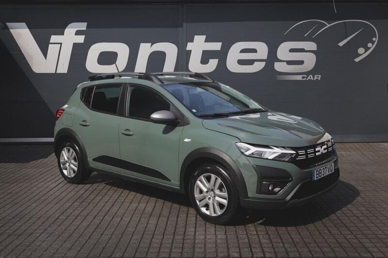 Outra Usado 2023 Dacia Sandero Citadino | € 17.980 (Preço justo) - Imagem 1/4