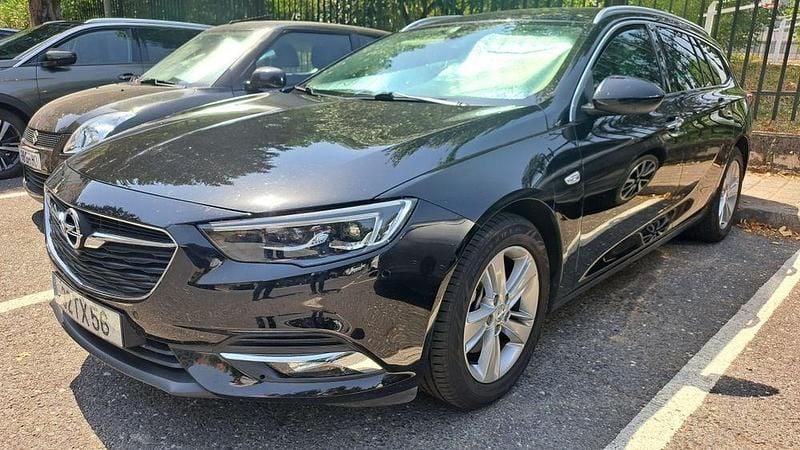 Usado 2017 Opel Insignia Sport Carrinha | € 13.000 - Imagem 1/4