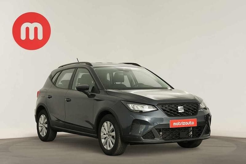 Cinzento Usado 2024 Seat Arona Style SUV | € 20.499 (Preço elevado) - Imagem 1/4