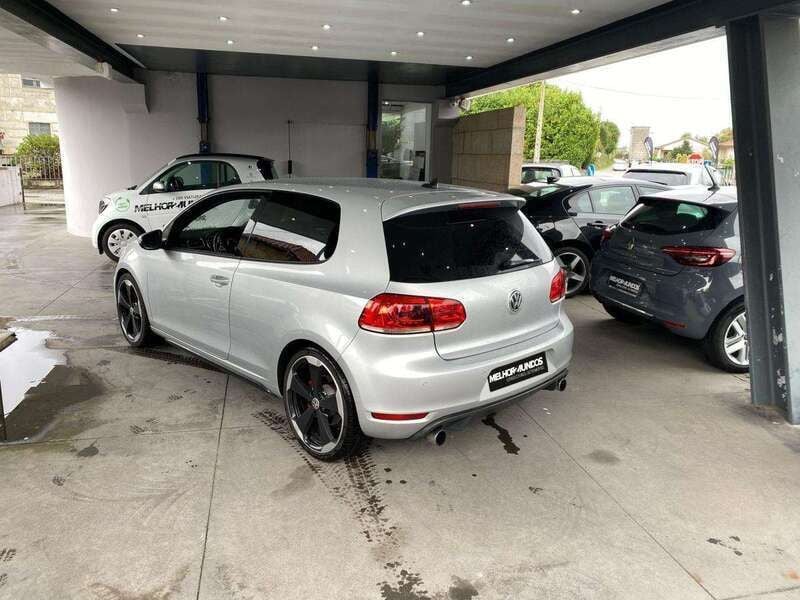 Usado VW Golf VII GTI 210 HP (154 kW) 2012 Cinzento Citadino