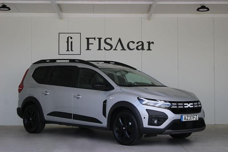 Cinza Usado 2023 Dacia Jogger Extreme Monovolume | € 18.500 (Preço justo) - Imagem 1/4