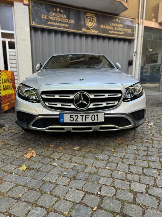Usado 2017 Mercedes E220 Avantgarde Sedan | € 27.000 (Super Preço) - Imagem 1/4