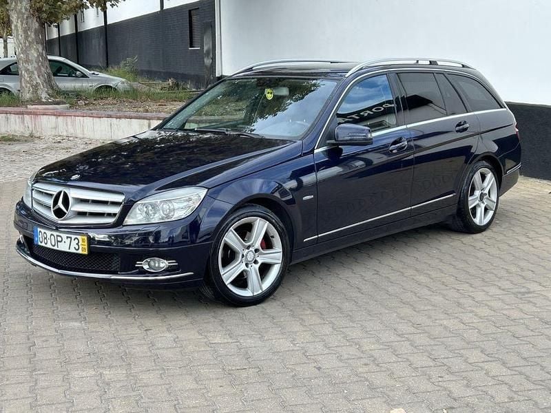 Usado 2010 Mercedes C220 Avantgarde Sedan | € 7.850 (Bom preço) - Imagem 1/4