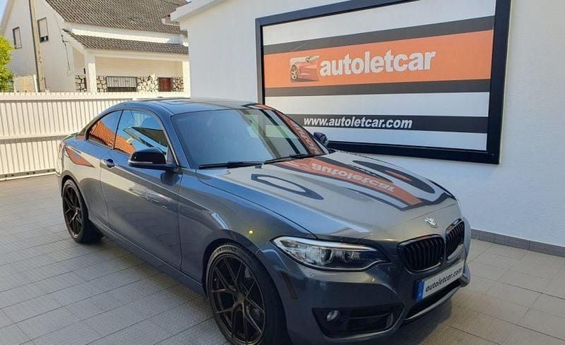 Usado BMW 228 Sport Line 245 HP (180 kW) 2015 Cinzento