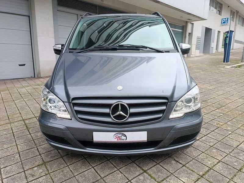 Usado Mercedes Viano 163 HP (119 kW) 2012 Monovolume