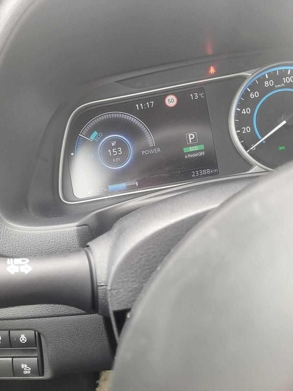 Usado Nissan Leaf 110 kW (150 HP) 2021 Preto Citadino