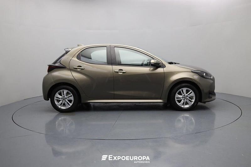 Usado Mazda 2 116 HP (85 kW) 2022 Cinza Sedan