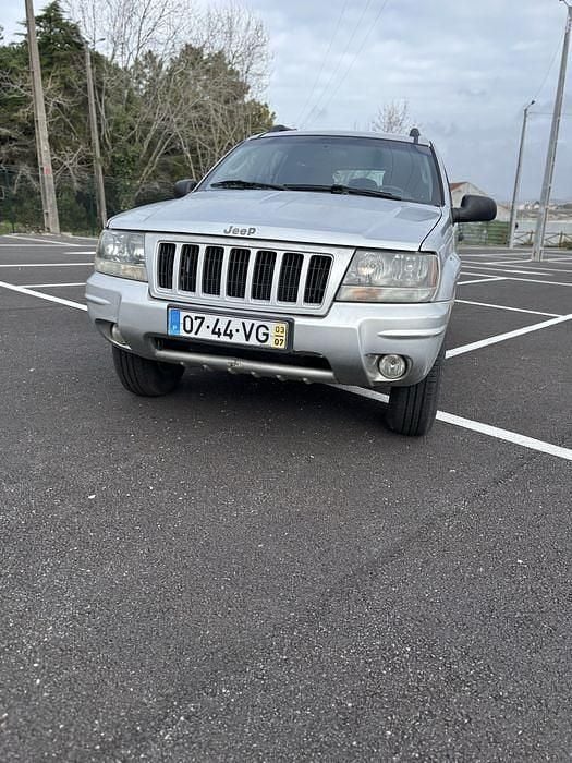 Usado 2003 Jeep Grand Cherokee Laredo SUV | € 5.550 - Imagem 1/4