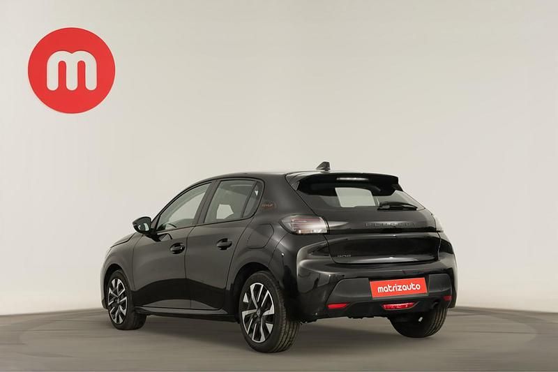 Usado Peugeot 208 Style 102 HP (75 kW) 2025 Citadino