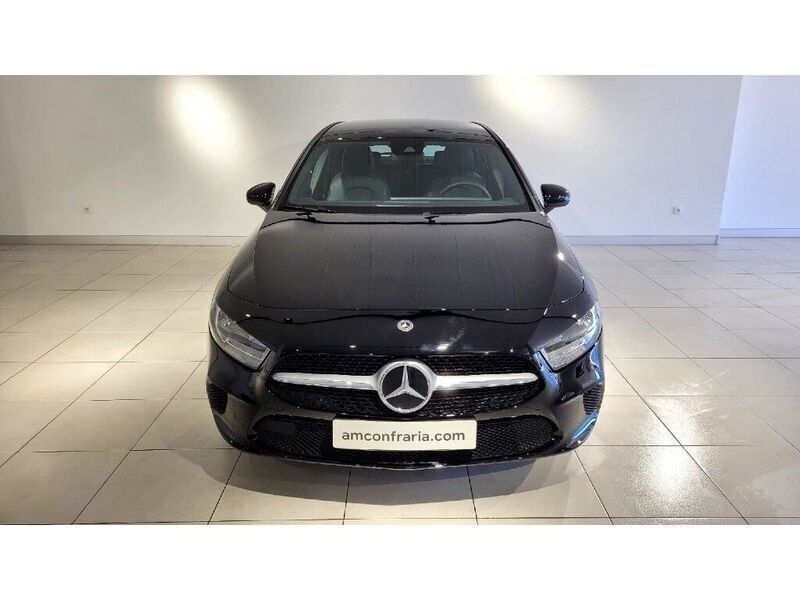 Preto Usado 2022 Mercedes A180 Style Sedan | € 32.980 (Bom preço) - Imagem 1/3