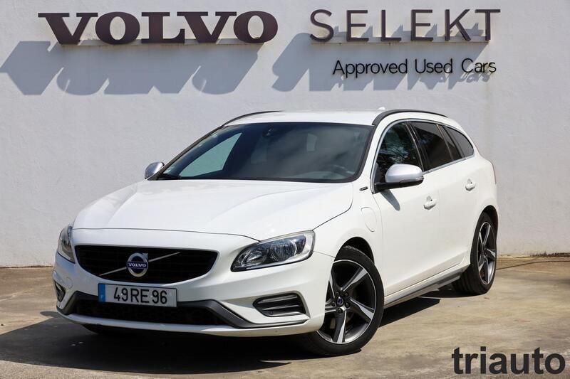Branco gelo Usado 2016 Volvo V60 R-Design Momentum Carrinha | € 19.800 (Preço elevado) - Imagem 1/4