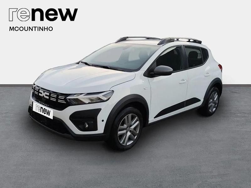 Branco Usado 2023 Dacia Sandero Expression Citadino | € 17.500 (Preço justo) - Imagem 1/4