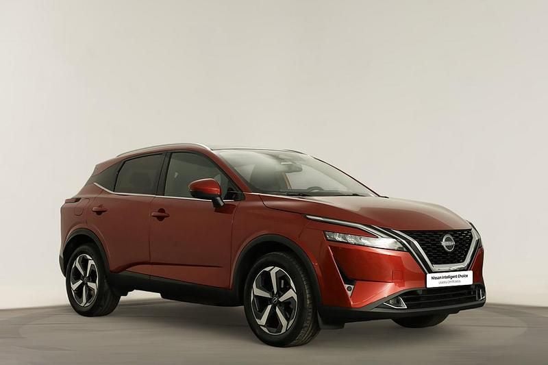 Vermelho Usado 2024 Nissan Qashqai N-Connecta SUV | € 29.990 (Preço justo) - Imagem 1/4