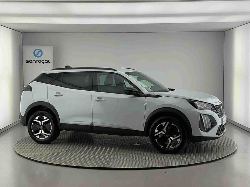 Branco Usado 2025 Peugeot 2008 SUV | € 29.990 (Caro) - Imagem 1/4