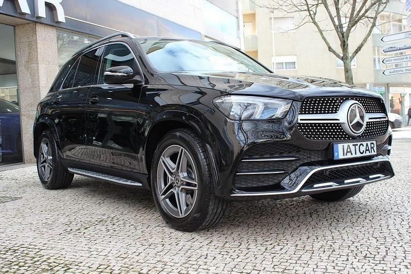Usado Mercedes GLE300 245 HP (180 kW) 2019 Preto SUV