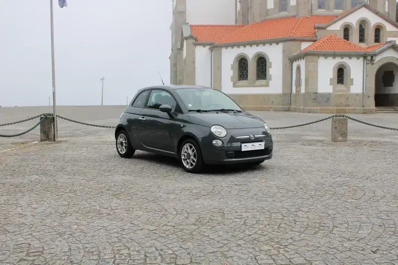 Cinza escuro Usado 2010 Fiat 500 Lounge Citadino | € 6.750 (Preço justo) - Imagem 1/4