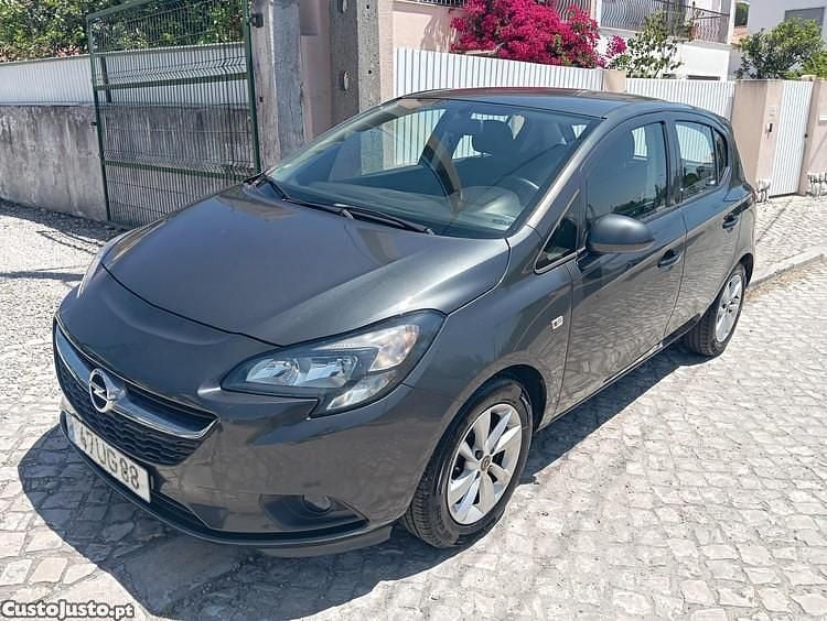 Cinza Usado 2018 Opel Corsa Dynamic Citadino | € 8.900 (Bom preço) - Imagem 1/1