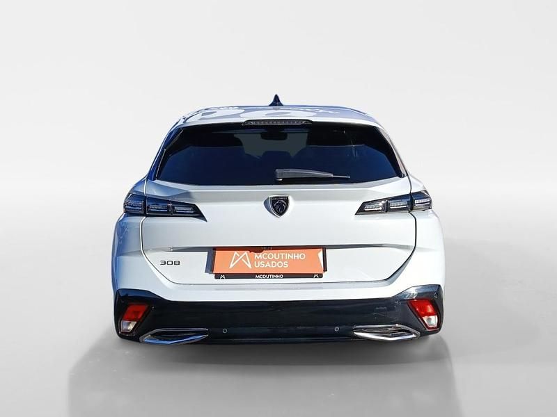Usado Peugeot 308 SW 130 HP (95 kW) 2024 Branco Carrinha