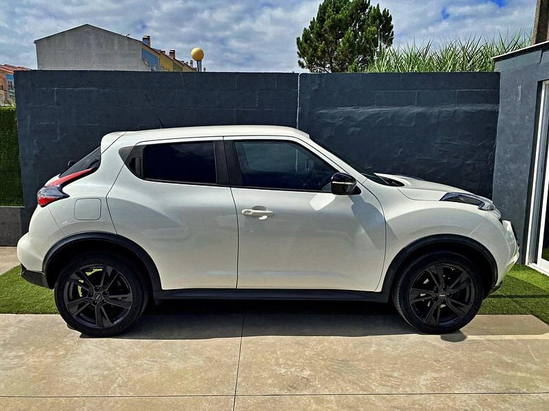 Usado Nissan Juke Acenta 110 HP (80 kW) 2015 Branco SUV