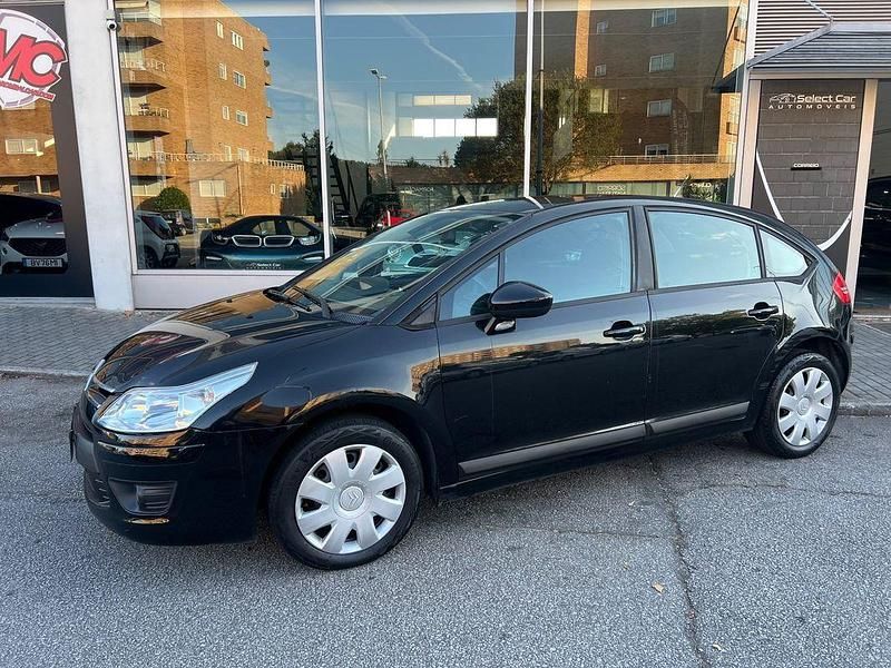 Usado Citroën C4 92 HP (67 kW) 2010 Preto