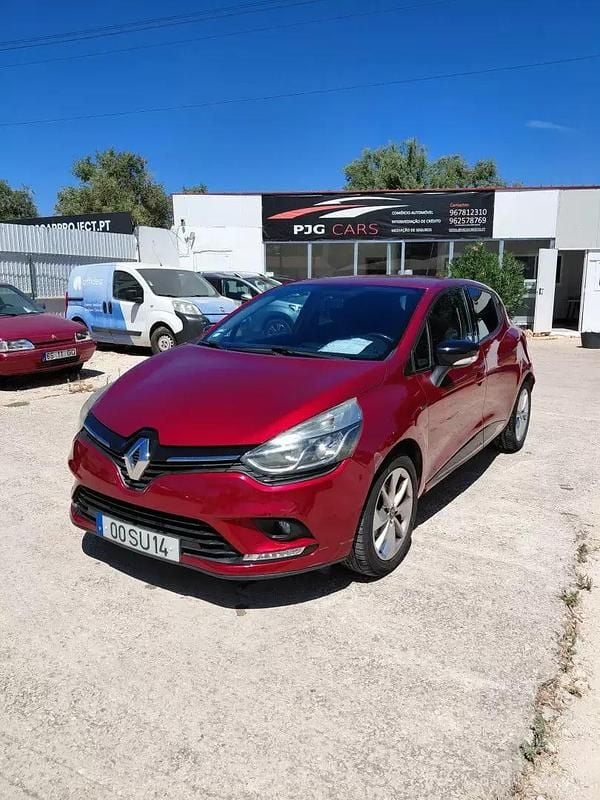 Vermelho Usado 2017 Renault Clio IV Citadino | € 10.980 (Bom preço) - Imagem 1/4