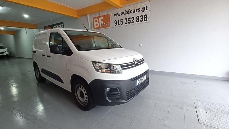Usado Citroën Berlingo 75 HP (55 kW) 2019 Branco Monovolume