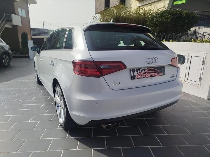 Usado Audi A3 Sport 184 HP (135 kW) 2015 Branco Sedan