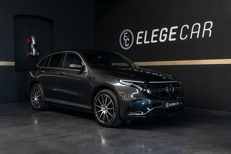 Usado Mercedes EQC400 300 kW (408 HP) 2022 Preto SUV
