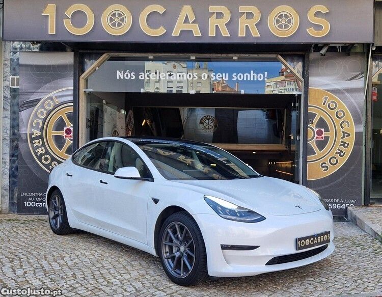 Branco Usado 2020 Tesla Model 3 Long Range Sedan | € 25.990 (Preço elevado) - Imagem 1/1