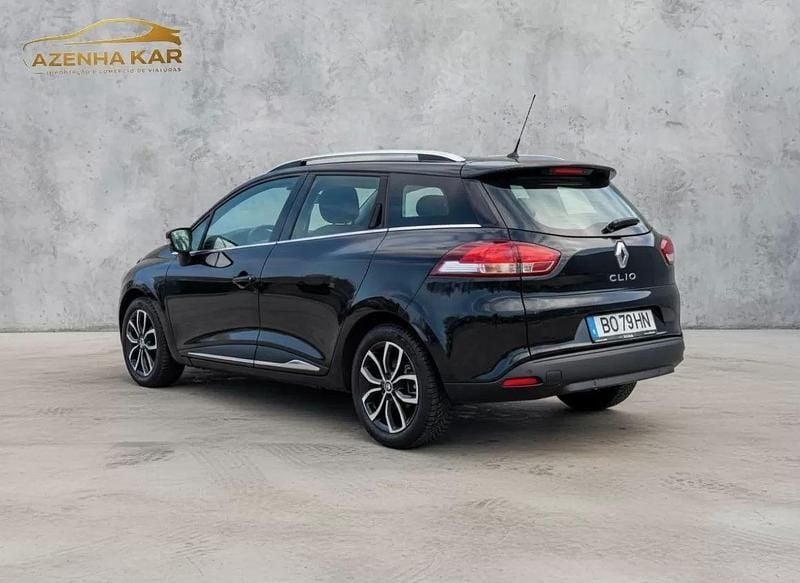 Usado Renault Clio IV 90 HP (66 kW) 2019 Preto Carrinha