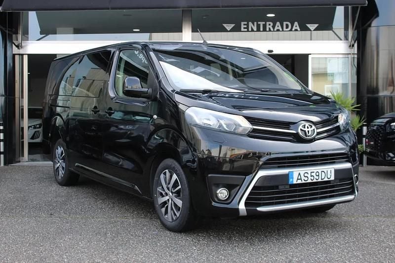 Preto Usado 2022 Toyota Proace Verso Carrinha | € 22.400 (Bom preço) - Imagem 1/4