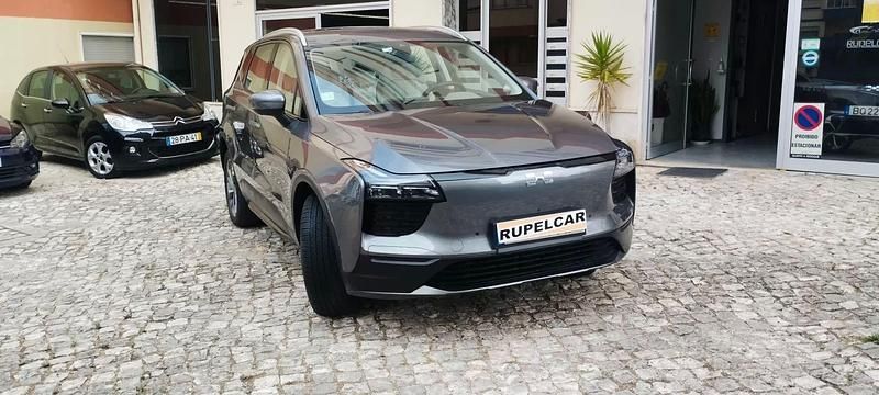 Usado Aiways U5 176 kW (240 HP) 2024 Cinza escuro SUV