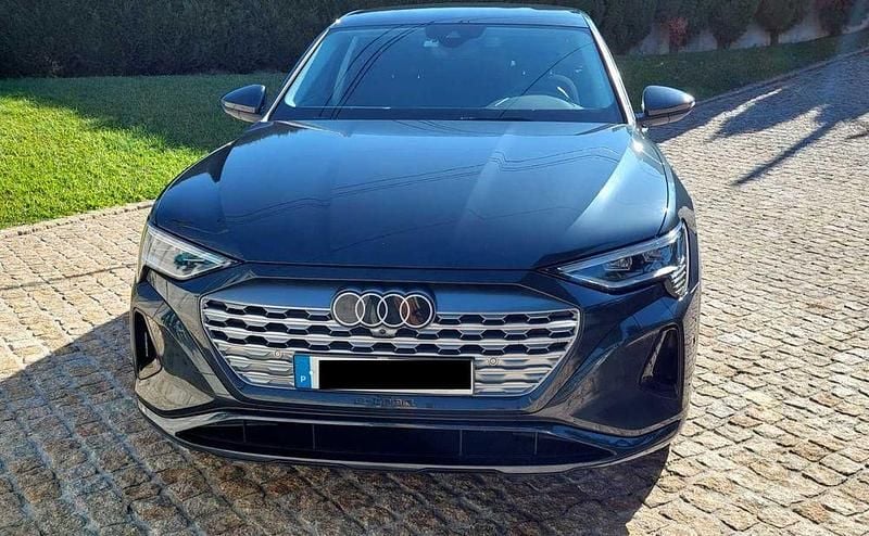 Usado 2023 Audi Q8 e-tron Advanced SUV | € 44.900 - Imagem 1/4