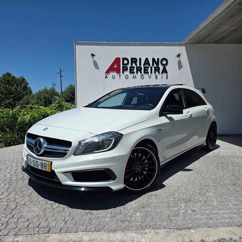 Branco Usado 2015 Mercedes A45 AMG AMG | € 35.990 (Preço elevado) - Imagem 1/4