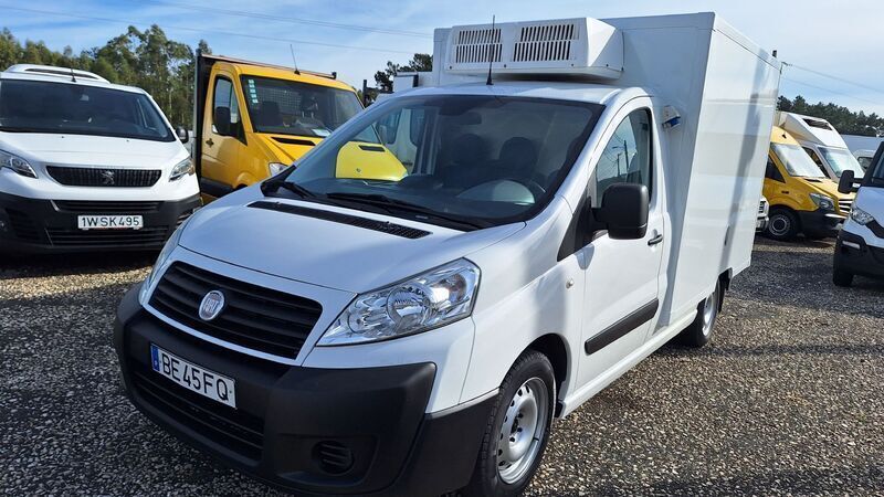 Branco Usado 2012 Fiat Scudo Monovolume | € 14.000 - Imagem 1/4