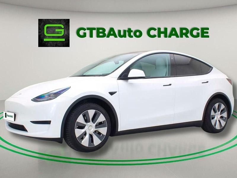 Branco Usado 2022 Tesla Model Y Standard Range SUV | € 34.499 - Imagem 1/4