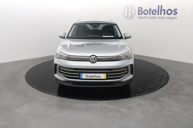 Novo VW Tiguan 150 HP (110 kW) 2025 Cinzento SUV