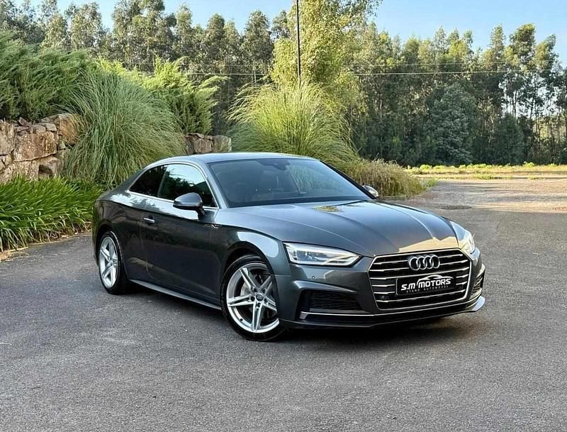 Cinzento Usado 2017 Audi A5 Coupé | € 28.500 (Preço justo) - Imagem 1/4