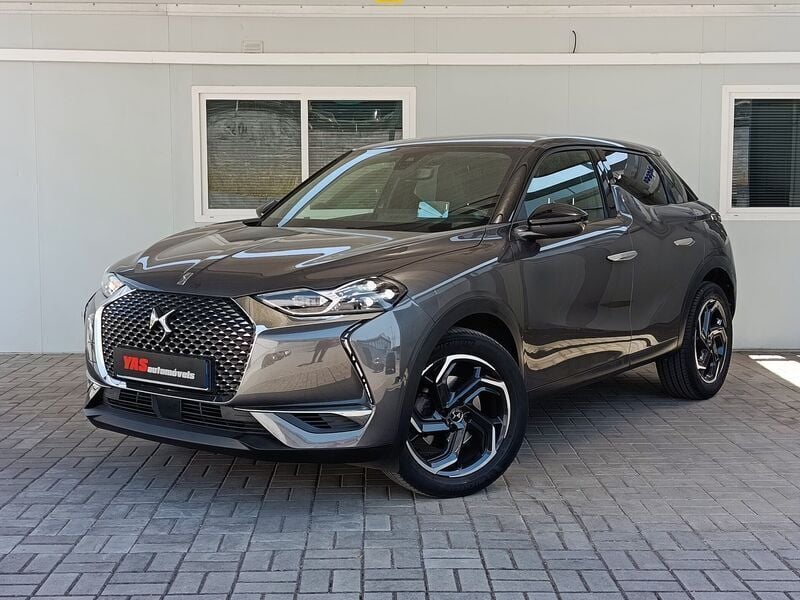 Cinza Usado 2021 DS Automobiles DS3 Grand Chic | € 20.980 (Super Preço) - Imagem 1/4