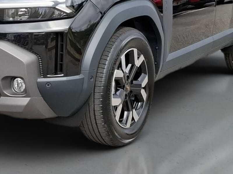 Usado Dacia Duster Extreme 100 HP (73 kW) 2025 Preto SUV